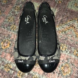 Black Coach Flats